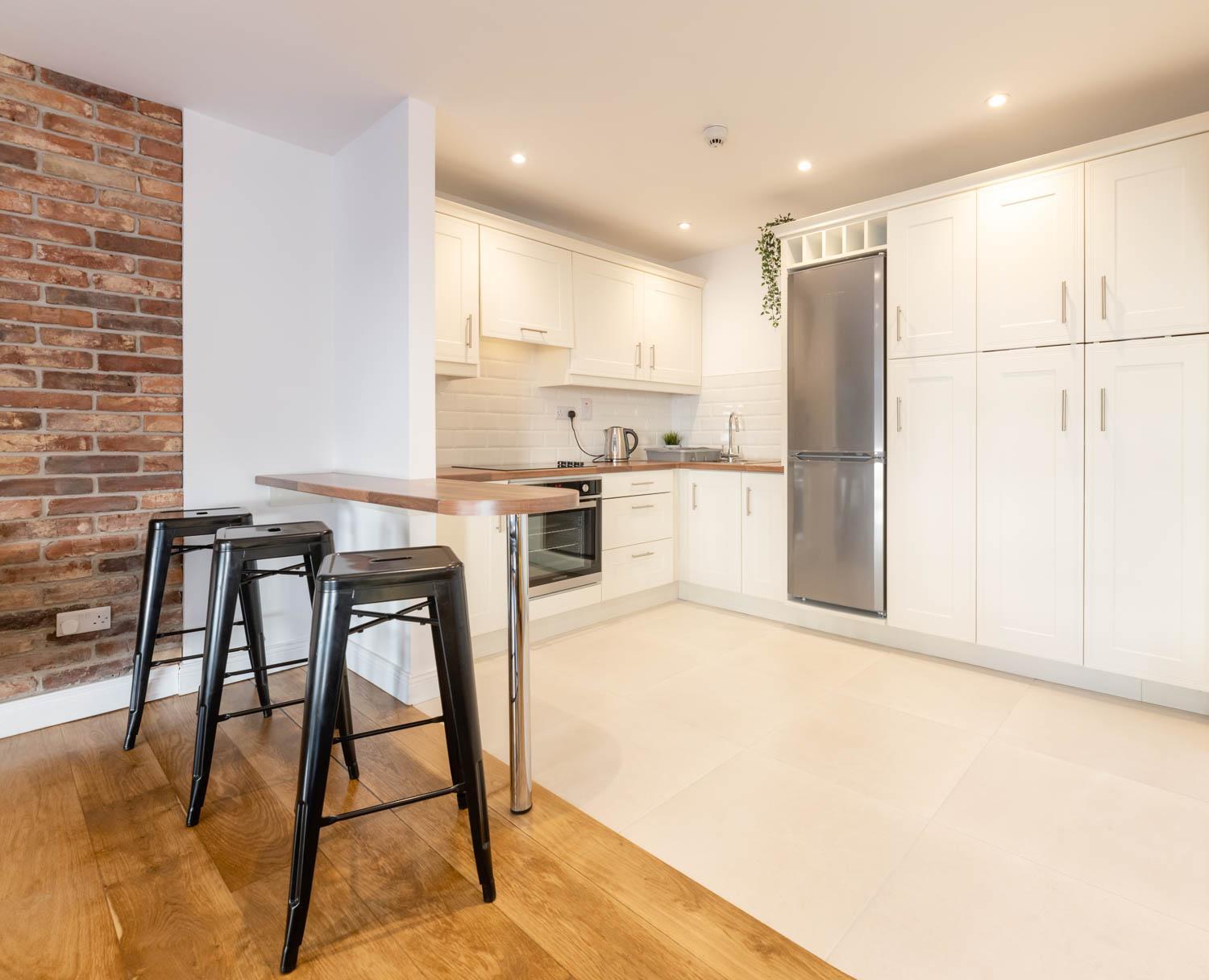 Modern Canal View Home, In City Centre, Sleeps 8 Galway Dış mekan fotoğraf